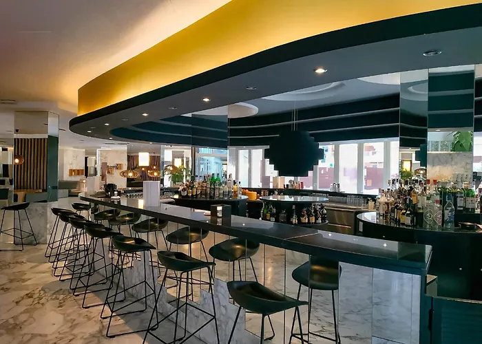 מלון Bernat Ii 4*sup