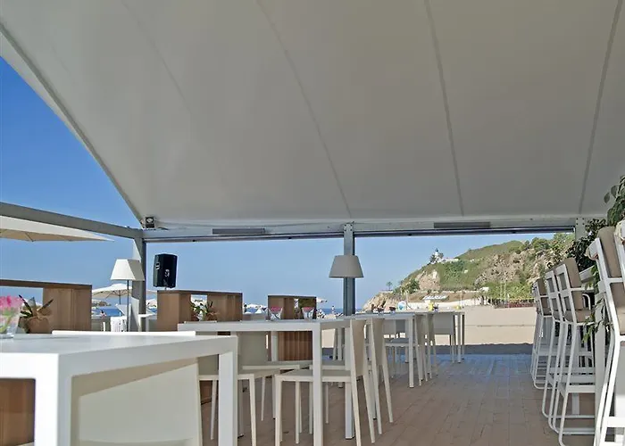 Bernat Ii 4*sup فندق