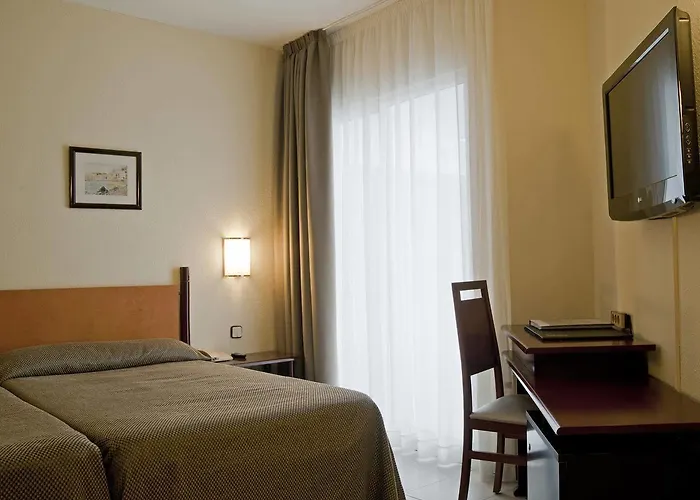 فندق Bernat Ii 4*sup كاليليا