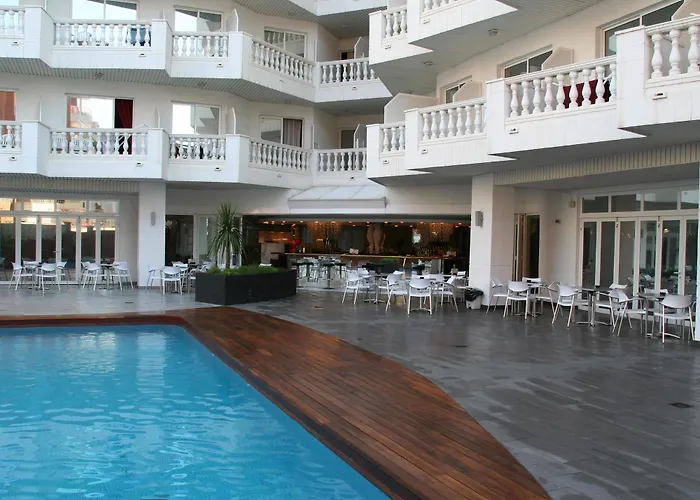 Bernat Ii 4*sup 4* Calella