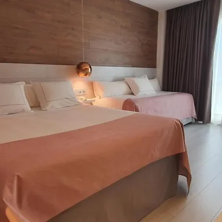 Bernat Ii 4*sup ホテル 4*