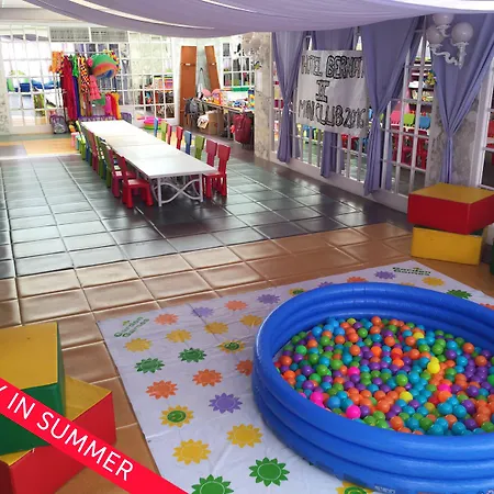 Bernat Ii 4*sup ホテル 4*