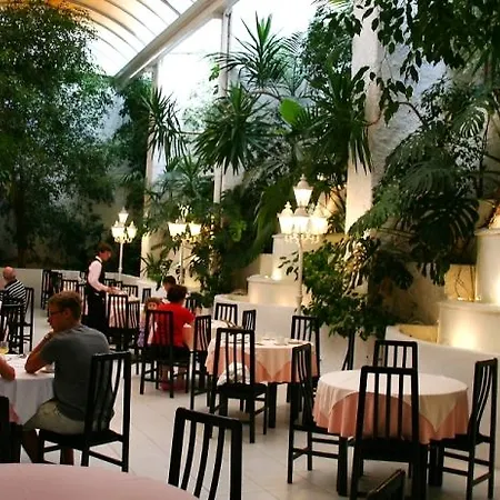 Bernat Ii 4*sup カレーリャ